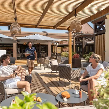 Campsite Friends 10p 5bdrms Aircon *