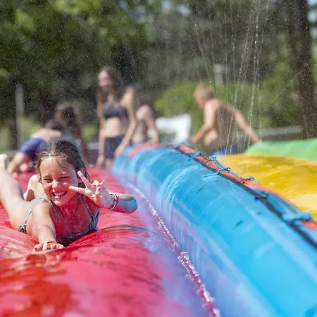 Campsite Friends 10p 5bdrms Aircon Saint-Crepin-et-Carlucet