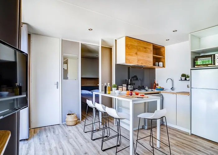 Friends 10p 5bdrms Aircon * Saint-Crépin-et-Carlucet