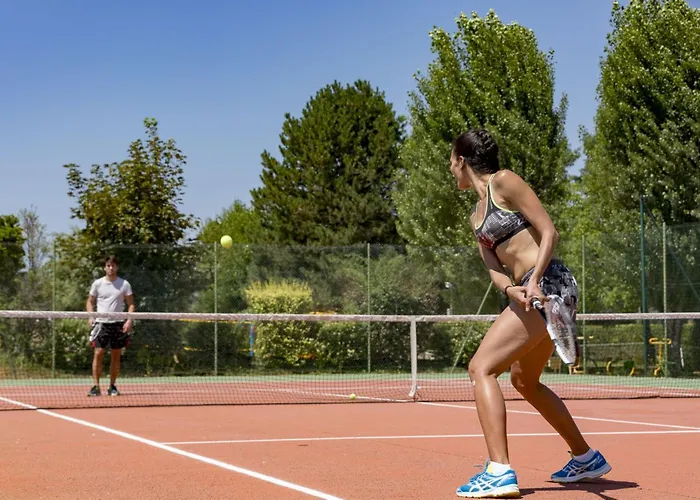 Friends 10p 5bdrms Aircon Camping *